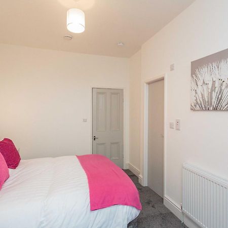 Cherry Property - Berry Apartments Blackpool Zimmer foto